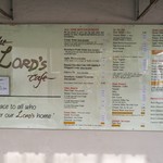 The Lord's Cafe - 建物の1階には、フード＆ドリンクメニューがズラリと（その1）