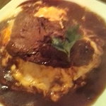 やわらか厚切り牛たんオムライス