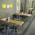 食事処 禅 - 店内と言うより屋内ですが