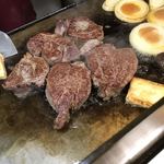 ビーフステーキ専門店　ひよこ - 