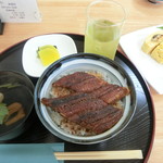 つたや - サービス丼1000円