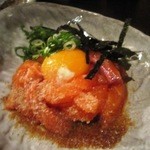 Izakaya Fura-Tto. - サーモンユッケ　650円