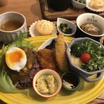 カフェ飯屋 ピーナッツ - 