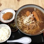 丸美屋食堂 - ひれかつ ラーメン