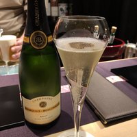 すし人 三篤 - 