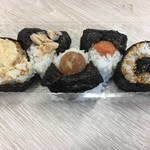 セブンイレブン - (料理)ミニおむすび5個入り②