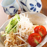 炭火焼酒場 ピカピカ - 豆富とミミガー　480円