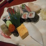 五條 - お昼のおすすめ寿司