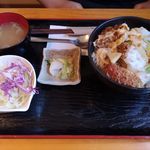 かつ丼大盛り