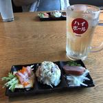 完全個室 クラフトビール×肉バル クラフトマーケット - 