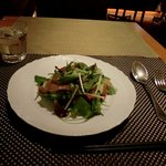 ナチュラルダイエットレストラン NODO - パルマ産生ハムとたっぷり生野菜のサラダ