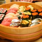 楽座 - 特上握り2人前と追加のイクラ軍艦にコハダちゃん‼︎