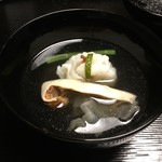 つば甚 - 鱧と松茸の吸い物