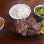 ステーキ＆ハンバーグ専門店　肉の村山 - 