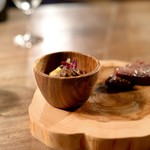 トライリウム - 牛タン、タン先のラグー