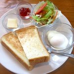 イージーライフカフェ - ふつうのトーストセット！