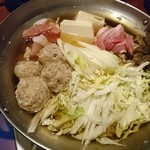 お酒が原価で飲める居酒屋 とん仙 - 鍋