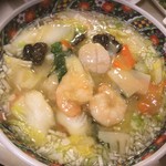 龍華園 - 中華丼