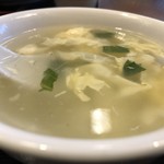 本格四川料理 麻辣先生 - 付属のスープ
