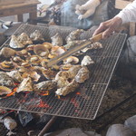 海女小屋はちまんかまど - 