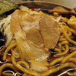 Nikusobasouhonzanjimbouchoukeisuke - 肉そば 極み（醤油）　薄切りバラチャーシュー