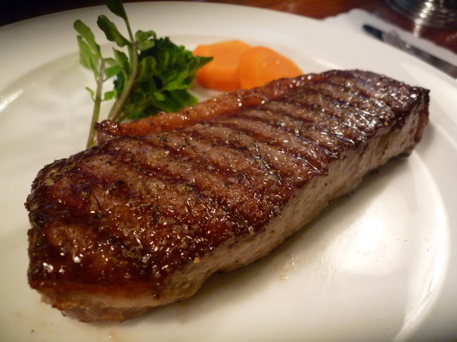 ボビノ 北新地 ステーキ 食べログ