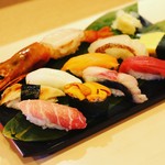 Sushi Bar にぎりて - 