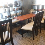 岡田園 - イートイン席