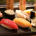 Sushi Bar にぎりて - 