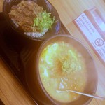 カルビ丼とスン豆腐専門店 韓丼 - 