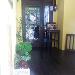 アンティカ トラットリア イナバ - 入口