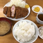 とんかつ いちかつ - 上ロースかつ定食 1,000円(内税)