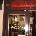 ラ ヴィオラ - お店の入口