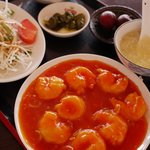 台湾料理 四季紅 - エビチリランチ