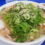 来来亭 - 来来亭山科新十条店のチャーシュー麺ねぎ大盛り800円（11.06）