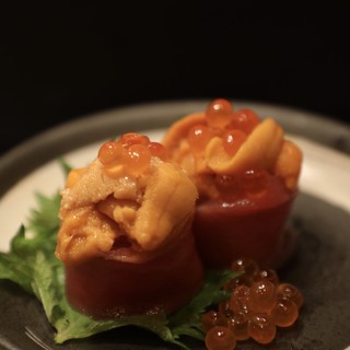 Sushi Bar にぎりて