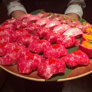 “Assortment of Ozaki beef 5 pieces of Sushi” & “Ozaki beef sea urchin gunkan”