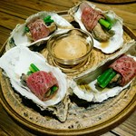 肉バルGAM - 牡蠣肉（2個980円）