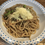 スパゲティ屋くぼやん - 明太子スパゲッティに卓上粉チーズをたっぷり♪