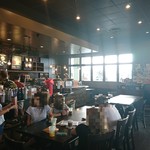 Starbucks Coffee - 内観