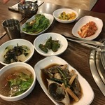 흥부골숯불돼지갈비 - 