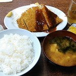 いち川食堂 - カツライス　650円
