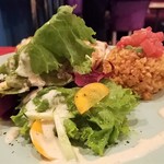 ピンク カウ - サラダのアングル