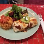 ピンク カウ - エンチラーダセット全景