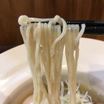 コッチネッラ - 麺リフト