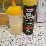 ロビン - ドレッシングと粉チーズ