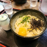 手打ちうどん 大蔵 - 釜玉うどん（小）