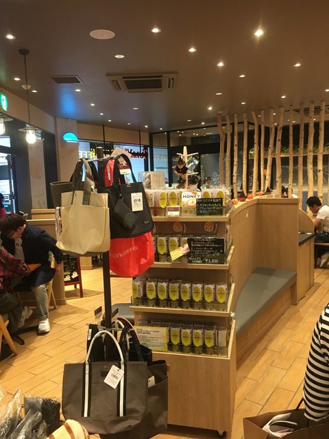 タリーズコーヒー 御殿場プレミアム アウトレット店 Tully S Coffee 御殿場 カフェ 食べログ タリーズコーヒー 御殿場プレミアム アウトレット店 Tully S Coffee 御殿場 カフェ 食べログ