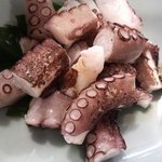 地魚料理 ますだ - 泉州産活けタコ炙り