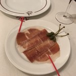 ル・キャトルズ - アミューズのハモンセラーノ